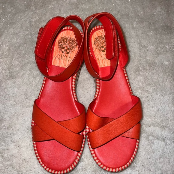 Vince Camuto Miveeria Wedge Sandal size 8 - Picture 9 of 9